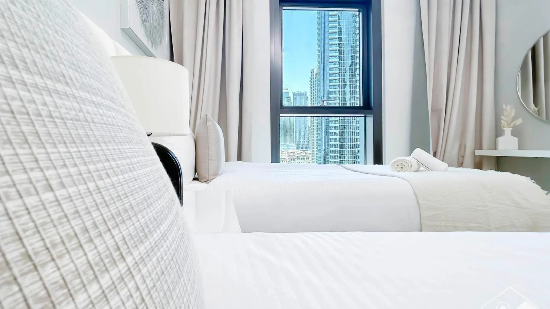 Luxury Burj Crown 4Bedroom Balcony & Downtown View Dubai 0*,  United Arab Emirates