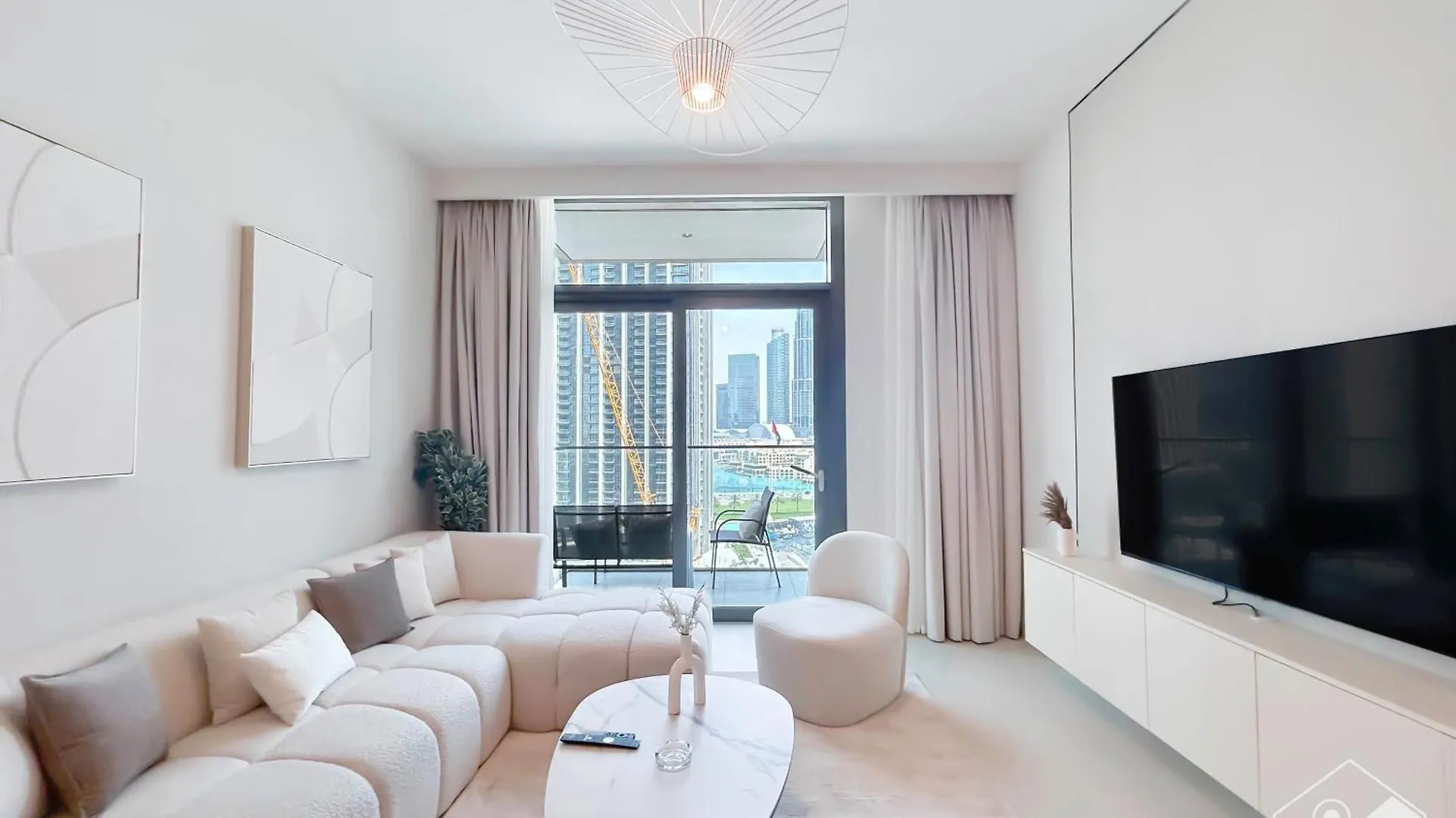 Luxury Burj Crown 4Bedroom Balcony & Downtown View Dubai United Arab Emirates