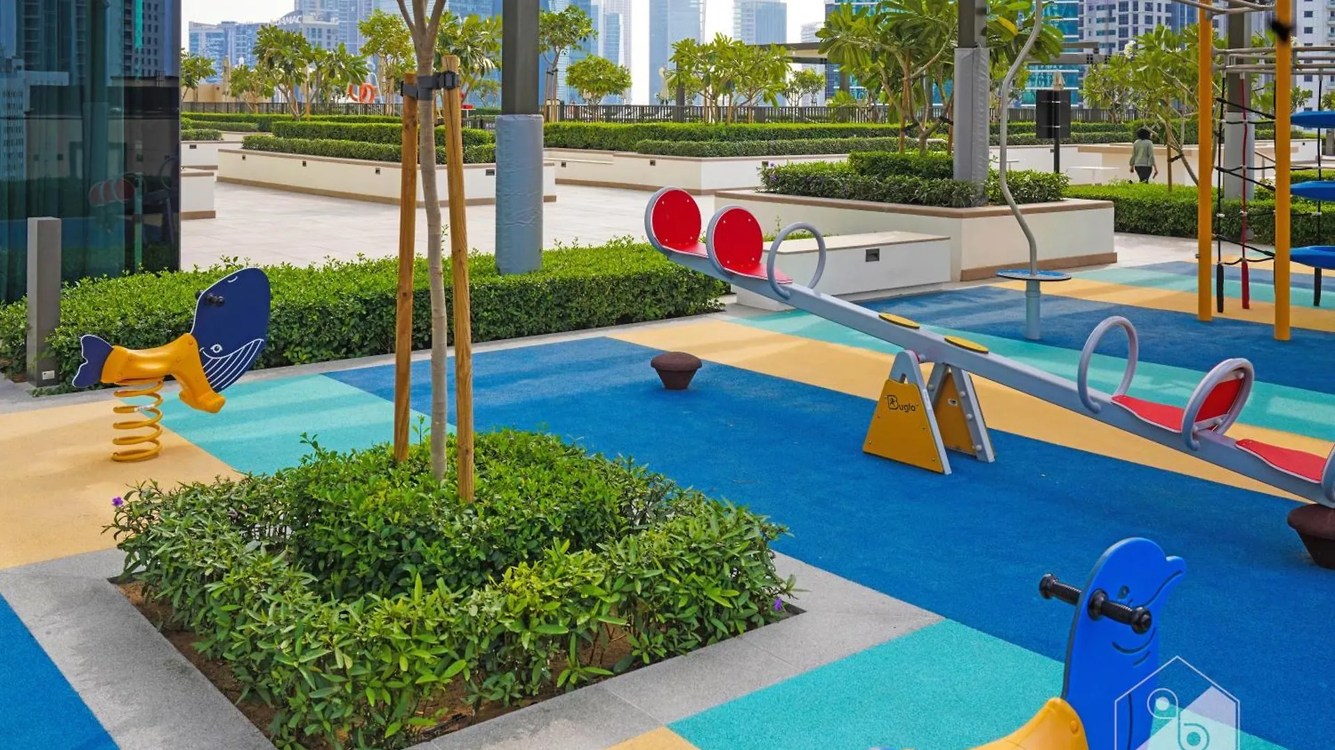 Luxury Burj Crown 4Bedroom Balcony & Downtown View Dubai Apartment